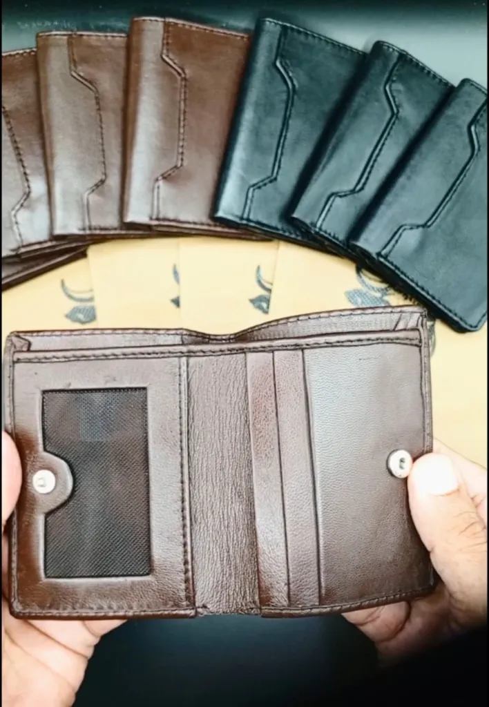 Card Holder Product 1 5.webp